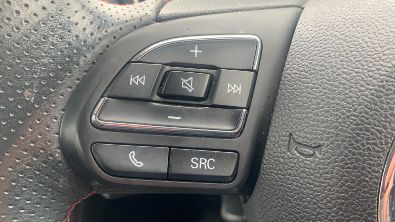 MG Hs 1.5 T-GDI Excite 5dr DCT Petrol Hatchback